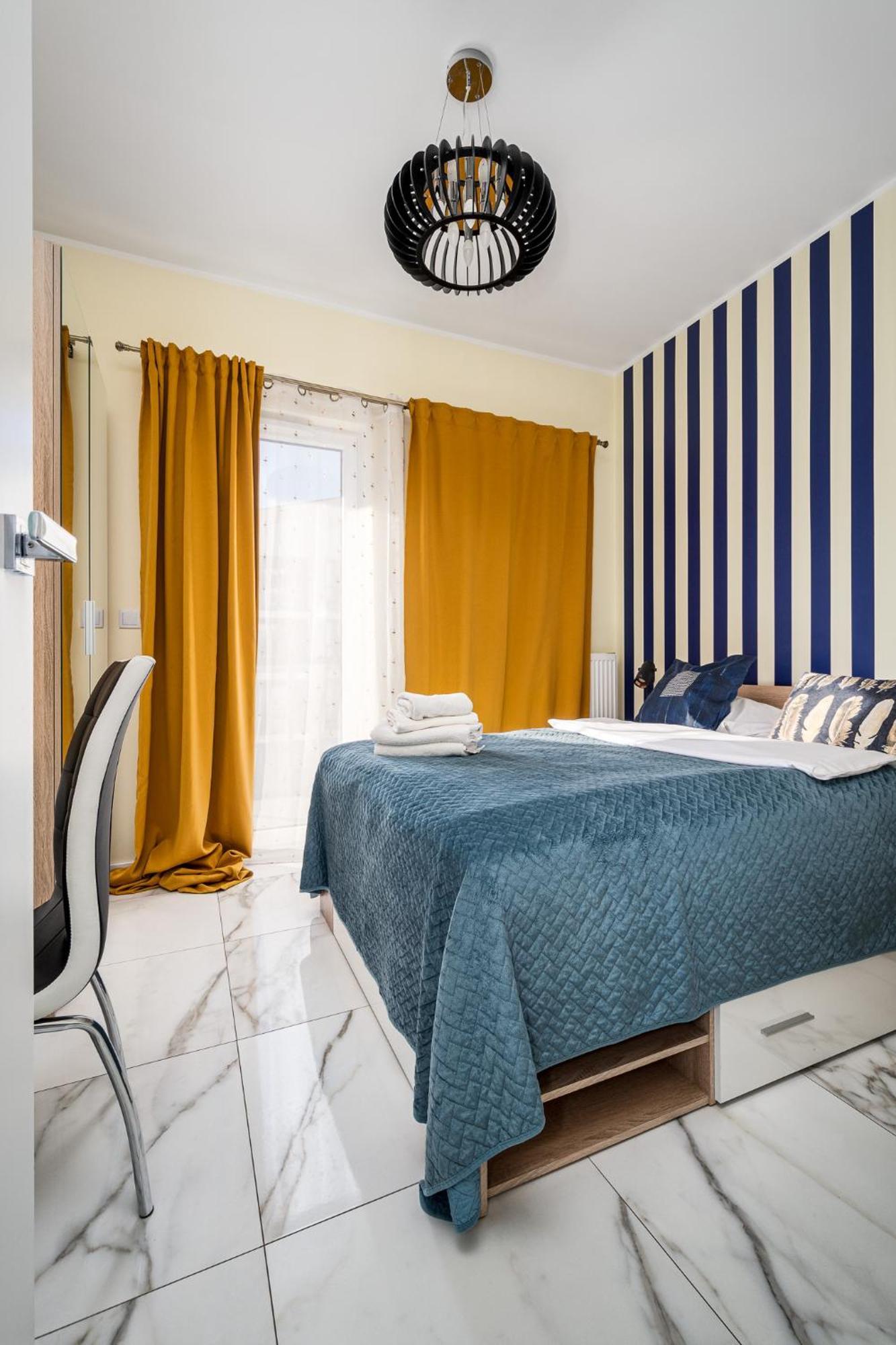 Prymasa Tysiaclecia 83A Separate Bedroom Free Garage By Perfect Apart 634 Варшава Екстериор снимка