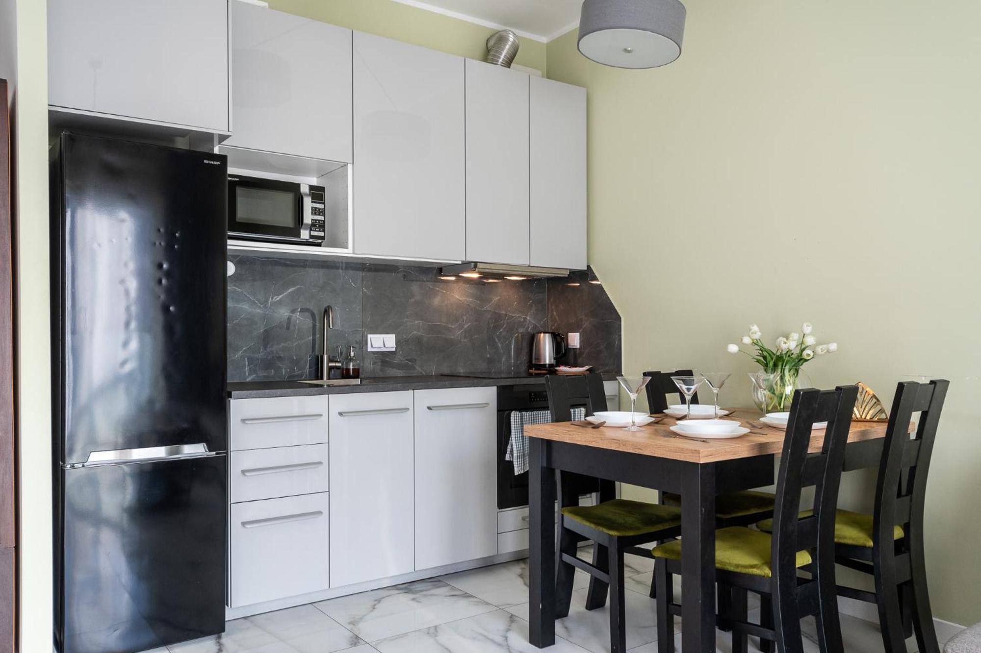 Prymasa Tysiaclecia 83A Separate Bedroom Free Garage By Perfect Apart 634 Варшава Екстериор снимка
